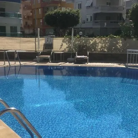 Oba Suites Apartmani 아파트